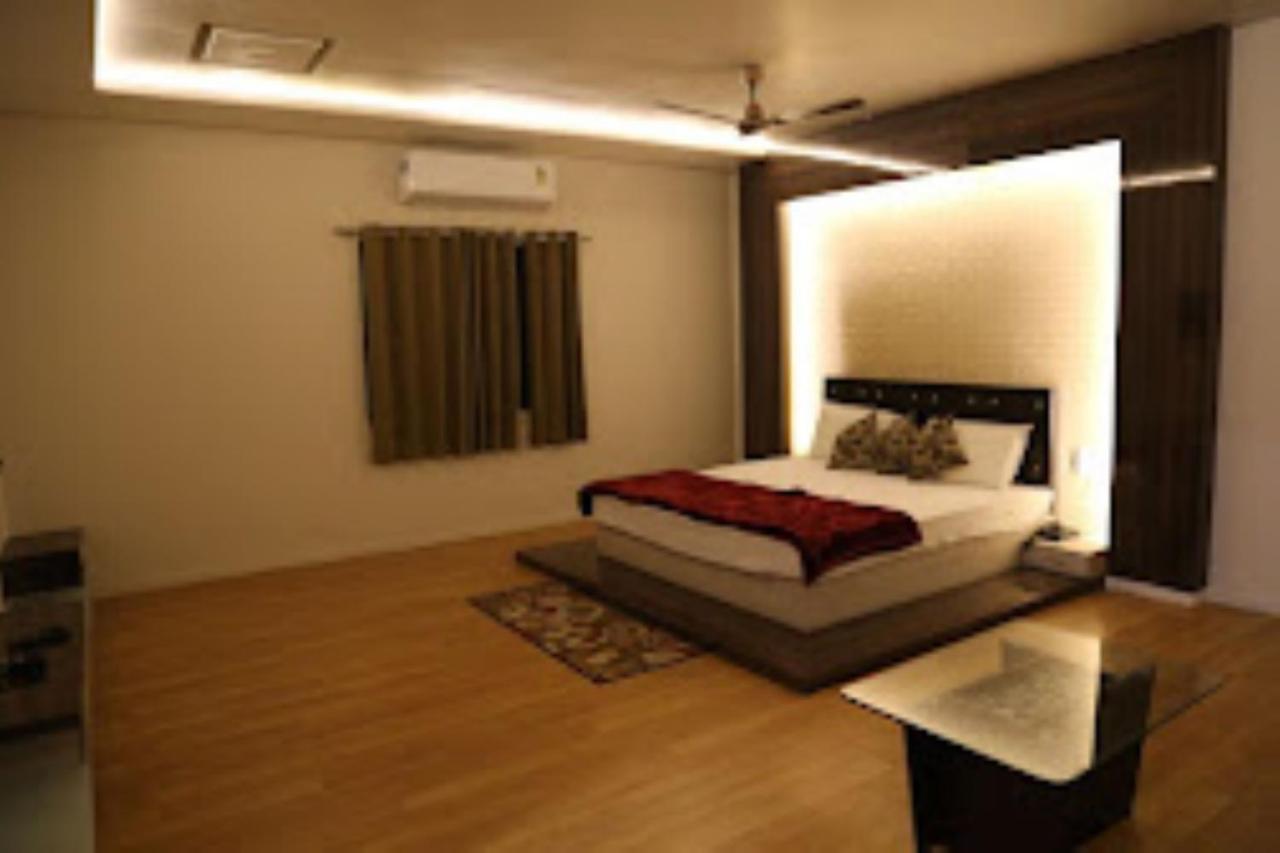 Hotel Shambhavi , Madhya Pradesh Betūl Kültér fotó